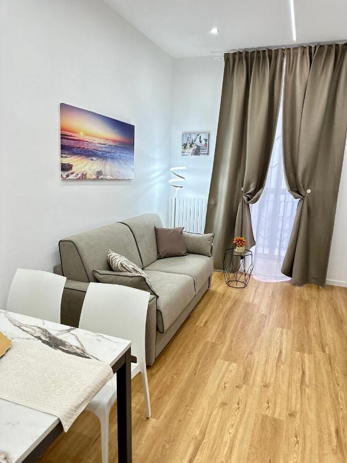 Apartment Housesea 21